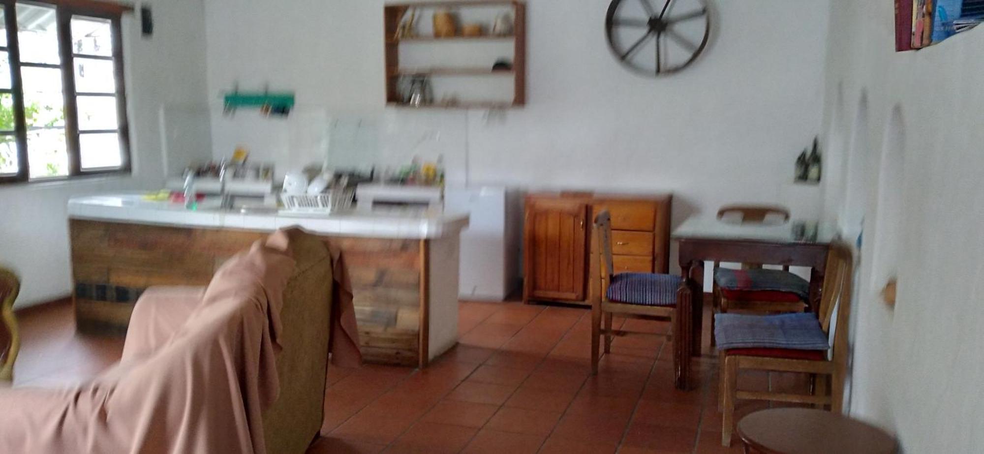 Aylluwasi Guesthouse オタバロ エクステリア 写真